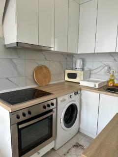 Hilltop Family House Panoramic Views -  - 5