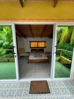 Kokrobite Gardens Restaurant and Guest House - Kokrobite - 4