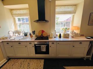 CANTRE SELYF - Historic Property in the Centre of Brecon - Brecon - 2