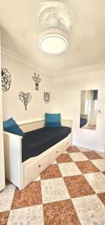Amplia vivienda a un paso del centro de Cádiz - El Trocadero - 3