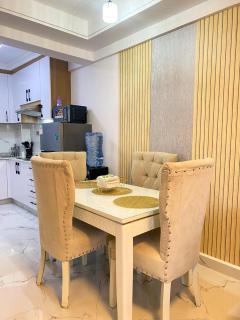 executive catchy one bedroom apartment with ample parking space heated swimming pool fully equipped gym and relaxing rooftop with city views - Nairobi - 0