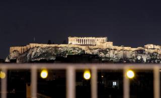 Novotel Studio Private Jacuzzi & Acropolis View - Athen - 2