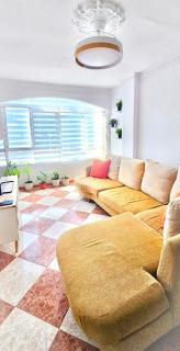 Amplia vivienda a un paso del centro de Cádiz - 9