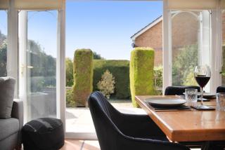 WhiskAwayStays Toulouse Drive - Norton - 8