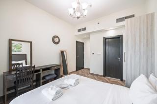 Family-Sized 4BR I Pool, Jacuzzi & Gym - 3