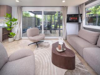 Sauwer Lodge – Your Cozy Getaway for 6 - 7