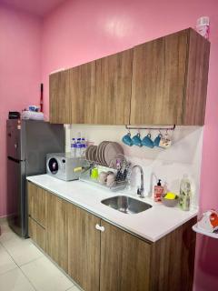 A Hello Kitty Homestay at CH 4 Adult 1 Infants - 9
