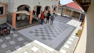 Cutting Edge Guest House - - 4