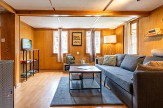 Lovely & great equipped wooden Alp Chalet flat - Kandersteg - 0