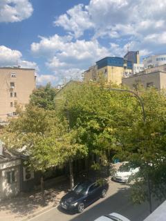 Level 2 Spot - Tirana - 3