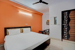 Hotel O Krishna Residency - Noida - 9