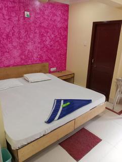 HOTEL TULIP Near Sea Beach - 1