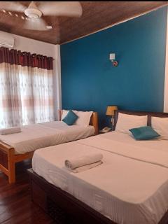Lavendra Hotel - Nikawatawana - 1