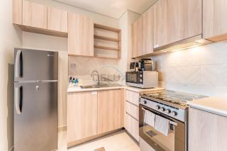 Steps from Dubai Hills Park, Walk to Dubai Hills Mall, 15-Minute Drive to Burj Khalifa and Dubai Mall, Sway Residences, Dubai Hills by Deluxe Holiday Homes - 2