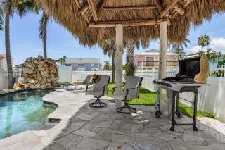 A short walk to Sun & Sand, Coastal Beach Home with Pool - FMB - Aqua Falls - Roelens - 8