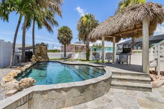 A short walk to Sun & Sand, Coastal Beach Home with Pool - FMB - Aqua Falls - Roelens - 6