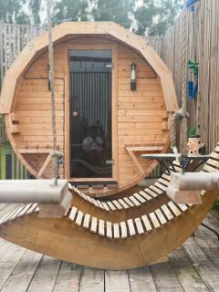 Storm Cottage in the Countryside -  - 2