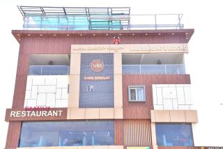 VRB Hotel and Restaurant - 9