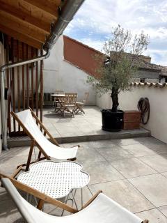 La maison près de la fontaine - 7