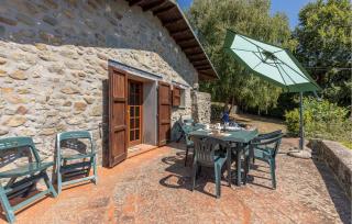 Gorgeous Home In Villa Collemandina - 1