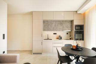 Sunny Seaside Cozy Home - 8