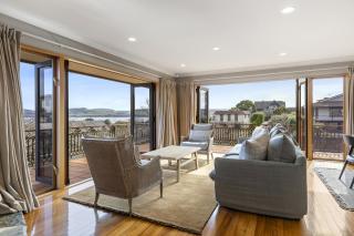 Harvey Lake House - stylish comfort with outdoor deck and lake views - 0