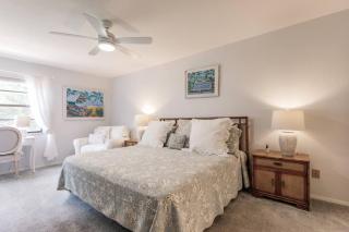 Park Shore Resort Deluxe Condo, water views 232 - 1