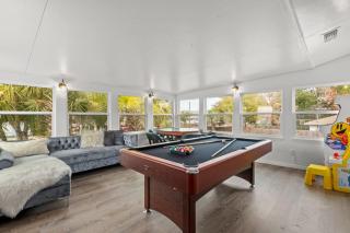 Cape Calm w Private Pool Hot Tub Indoor and Outdoor Game Areas - 6