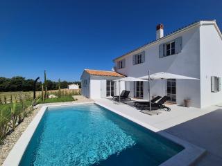 Brand new house, 15 min away from Rovinj - Pifari - 8