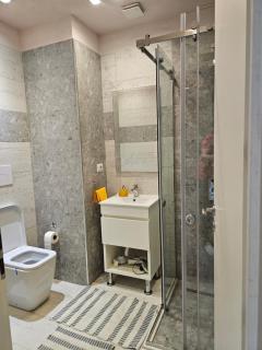 Stylish Escape Studio - Tirana - 7