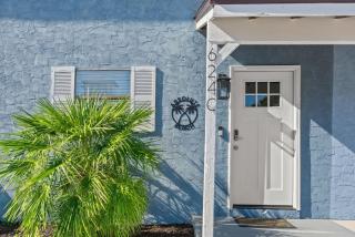 Absolute Beach perfect retreat to the beach with BBQ and only 700 feet 2 beach - 2