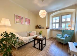 GRÄFIN MARTHA MARIA - Design-Apartment in der historischen Hinterburg Schlitz - nahe Fulda und Bad Hersfeld - 0