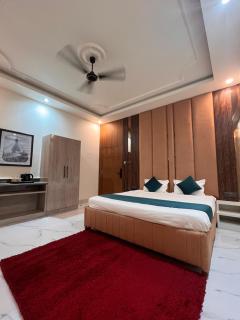 Hotel Pahuna Ghar - Nepālganj - 8