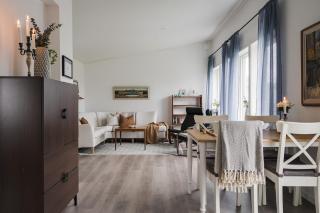 Guestly Homes - Charming 4BR Villa in central Piteå - Piteå - 9