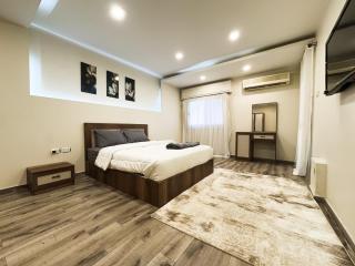 Modern & Stylish 2BR Apartment Nile View - 7