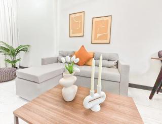 Daraqa - Modern 1BR Apartment in Peaceful Dubai Land - 3