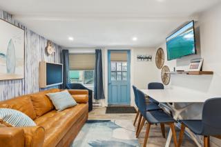 Newly Renovated - Across From Beach - Boardwalk - 8