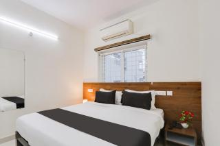 Super Townhouse Sri Nirvana Grand - 4