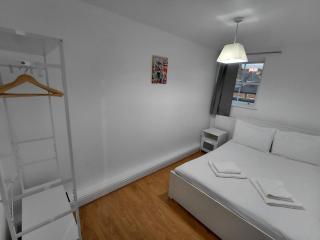 Vibrant 2 bedrooms flat in Bricklane - 1