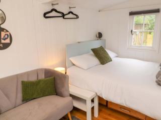 King's Cwtch Shepherd's Hut - Cardiff - 3