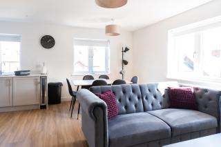 Sleek & Cozy 2BR Apartment for Your Stay # 3 - Rothley - 0