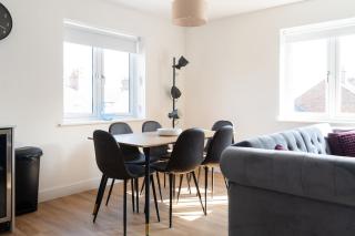 Sleek & Cozy 2BR Apartment for Your Stay # 3 - Rothley - 8