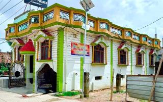 Hotel O Golden Palace Homestay - 0