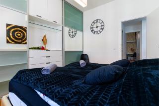 Big Cat Residence - 8