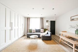 Spacious beautiful just-renovated flat with patio - Chelsea - Londra - 1