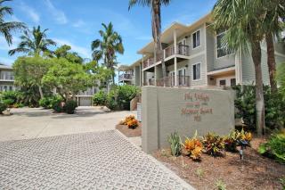 Shell Yeah 3 Story Condo On AMI - 7