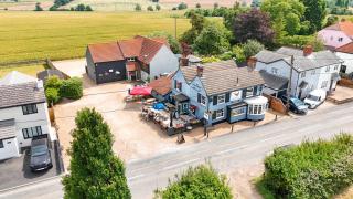 The Pheasant Public House & Hotel - Gestingthorpe - 4