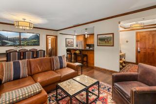 The Ritz-Carlton 3BR Residence 8304: Ski-in/Ski-out Resort in Aspen with Courtyard View - 8