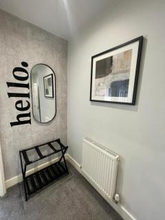 Woolton Escape Light-filled Free Parking - 4