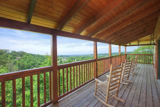 Pigeon Forge View by American Patriot Getaways - 4